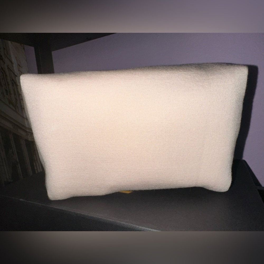 NWT LUXURY DIOR travel cosmetic bag! - Picture 5 of 9